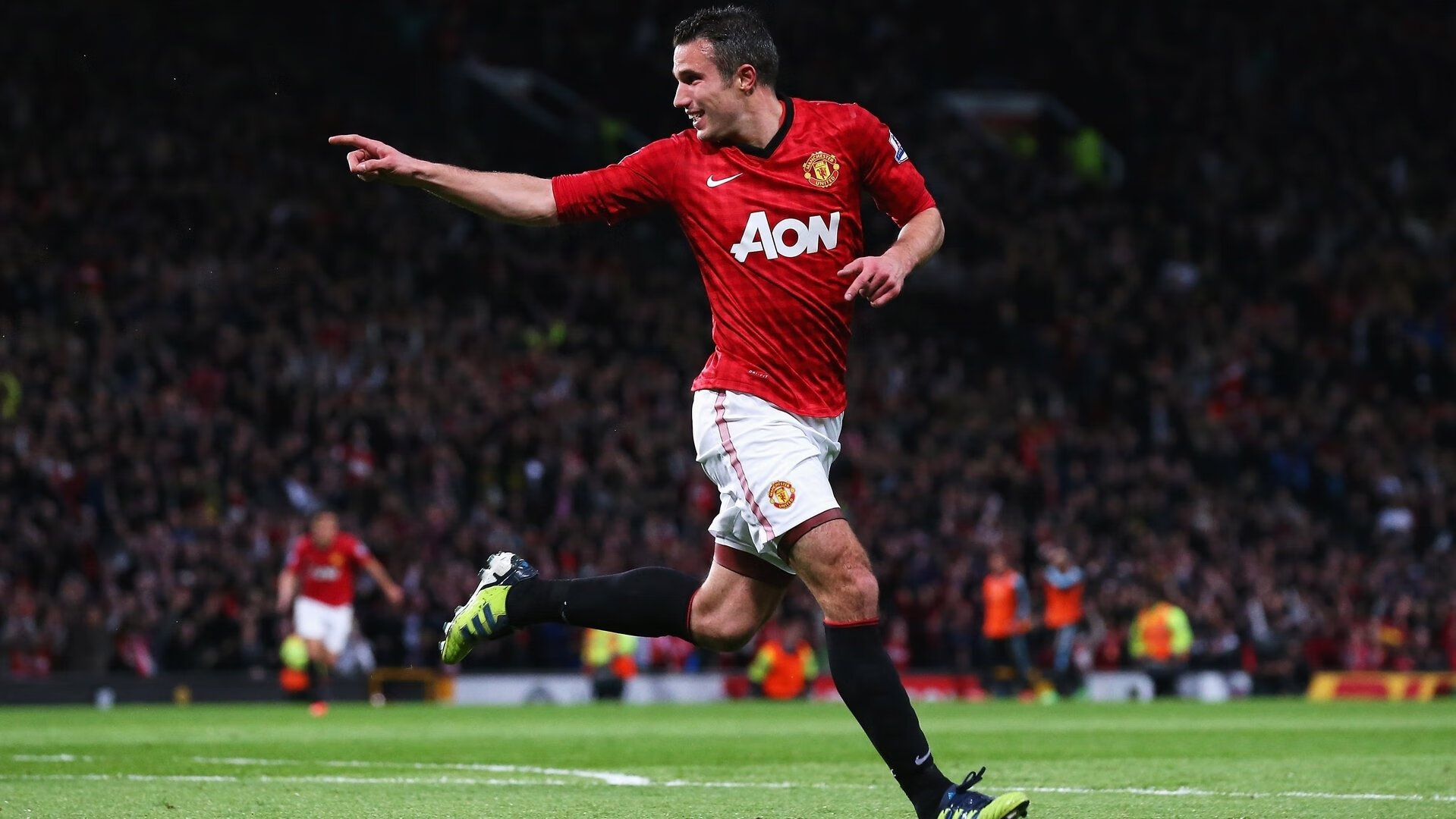 “萨尔·巴赫击破障碍，带领南非羚羊队击败强敌”